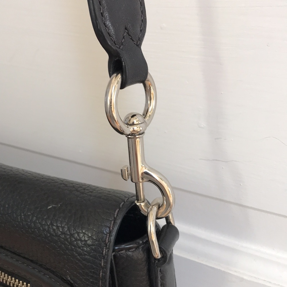 Marc Jacobs crossbody black pebbled leather bag scallop shaped accents Big zippe - Picture 9 of 16